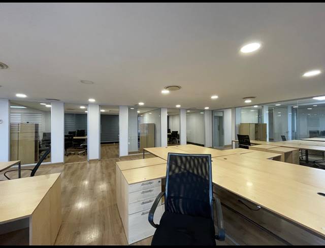 800M² OFFICE TO LET IN RIVONIA